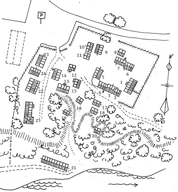 Handritad karta över Leksands hembygdsgårdars byggnader.